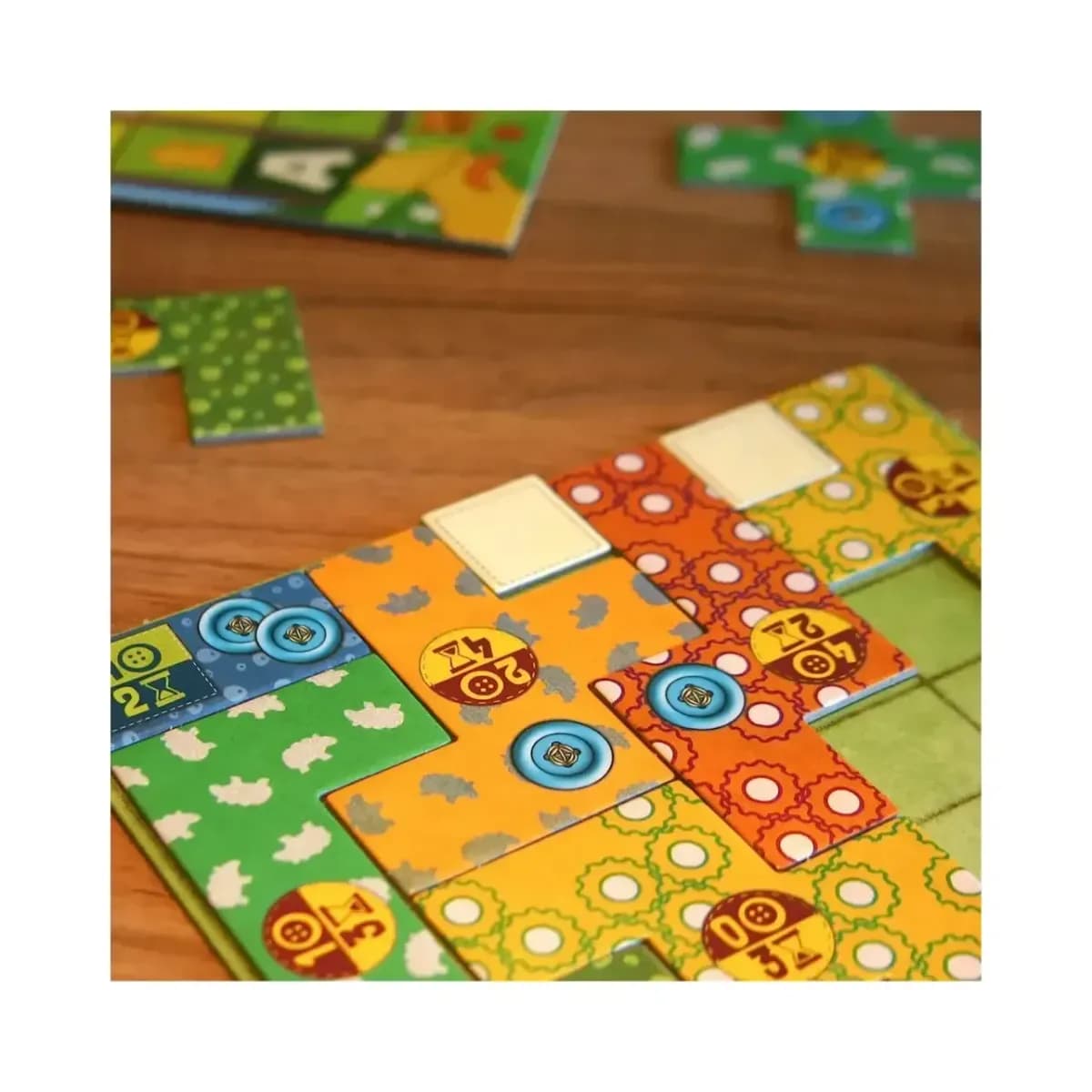 Patchwork Express Board Game - Image 9