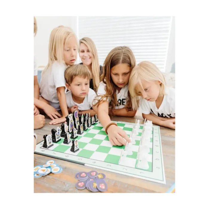 Story Time Chess - 2021 Toy of The Year Award Winner - Image 7